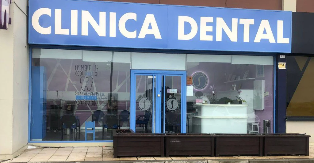 Clínica Sonría Odontologos - Dentistas en Fuenlabrada