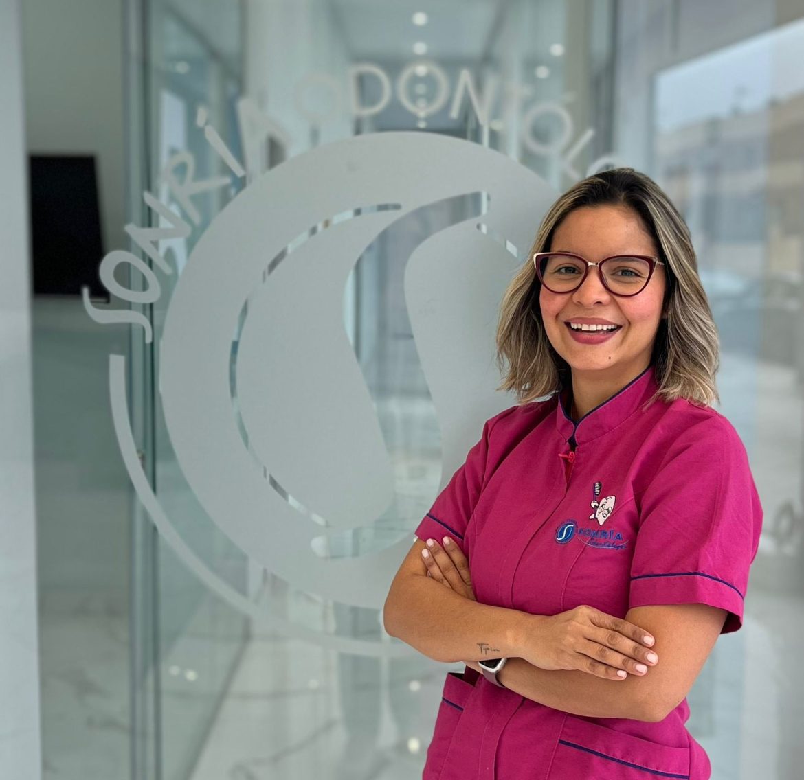 Adriana - Equipo | Sonría Odontólogos